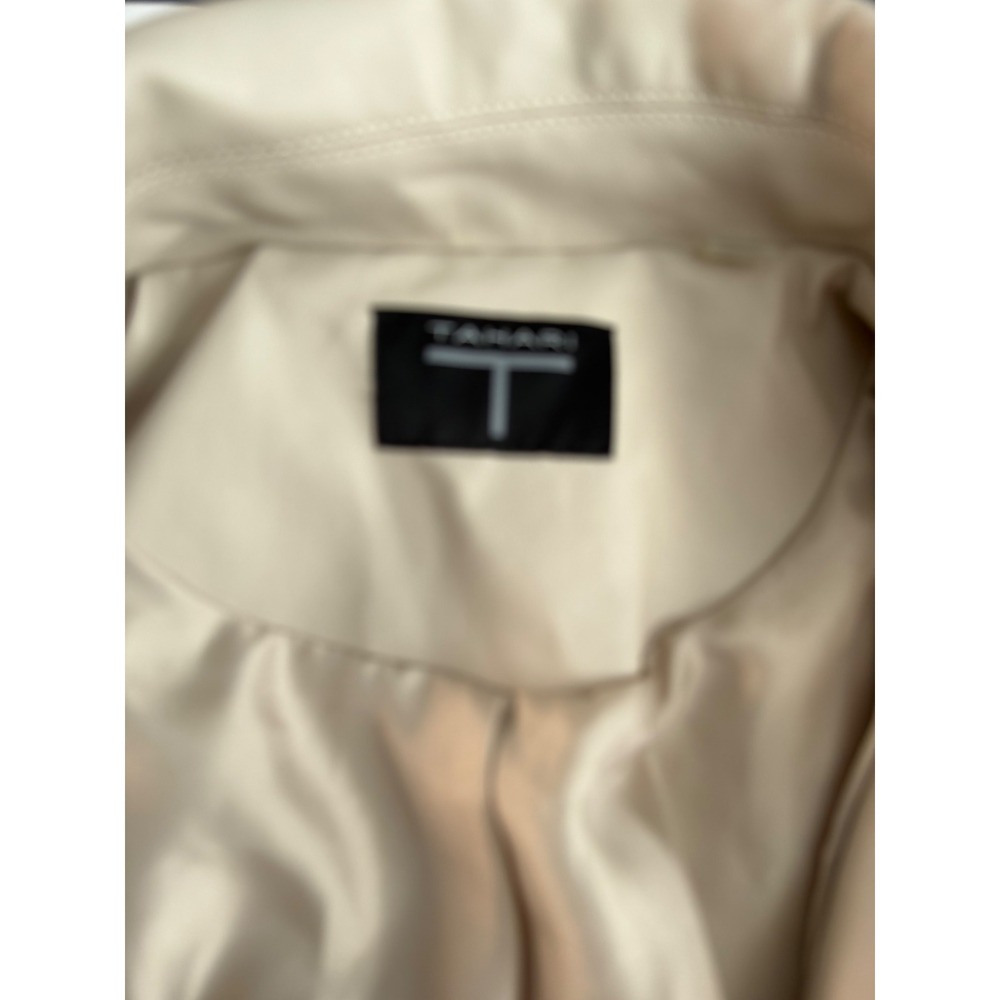 Tahari Faux Leather Jacket Womens Small Beige Puff Sleeve Bomber Moto - Picture 7 of 13